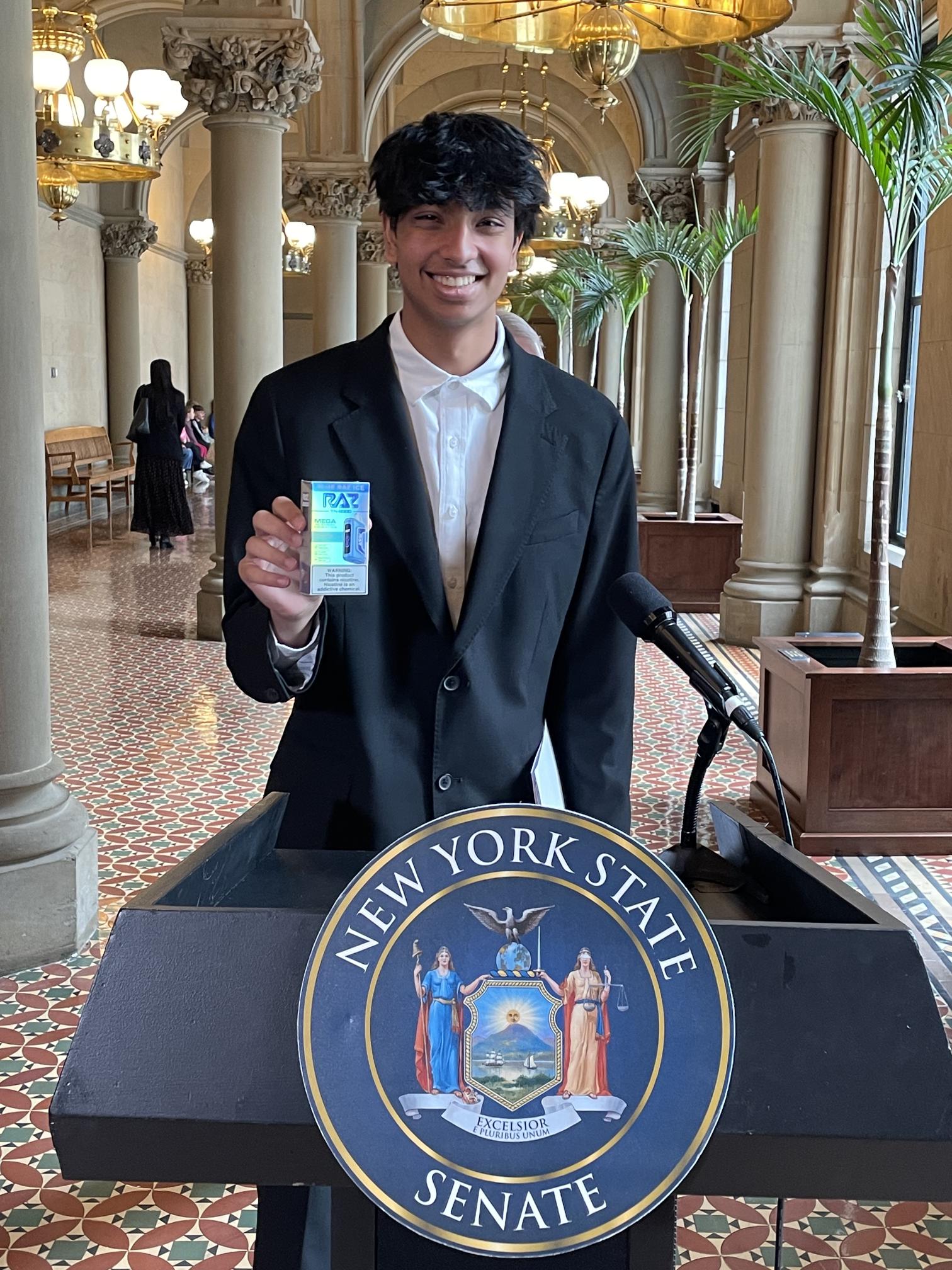 VAPES and POUCHES IN NEW YORK STATE ARE CHEAP, KIDS LIKE ME ARE PAYING THE  REAL PRICE - EMPIRE REPORT NEW YORK 2026 NEW YORK'S 24/7 NEWS SITE